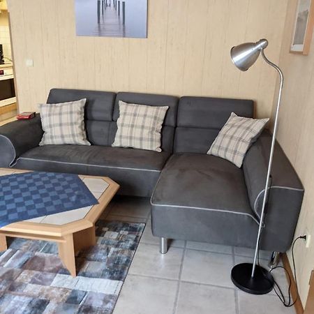 Ferienwohnung Bruss Зарлуї Екстер'єр фото
