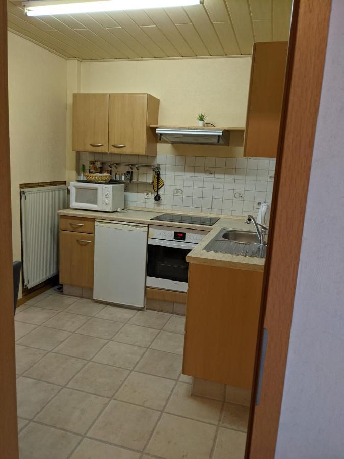 Ferienwohnung Bruss Зарлуї Екстер'єр фото