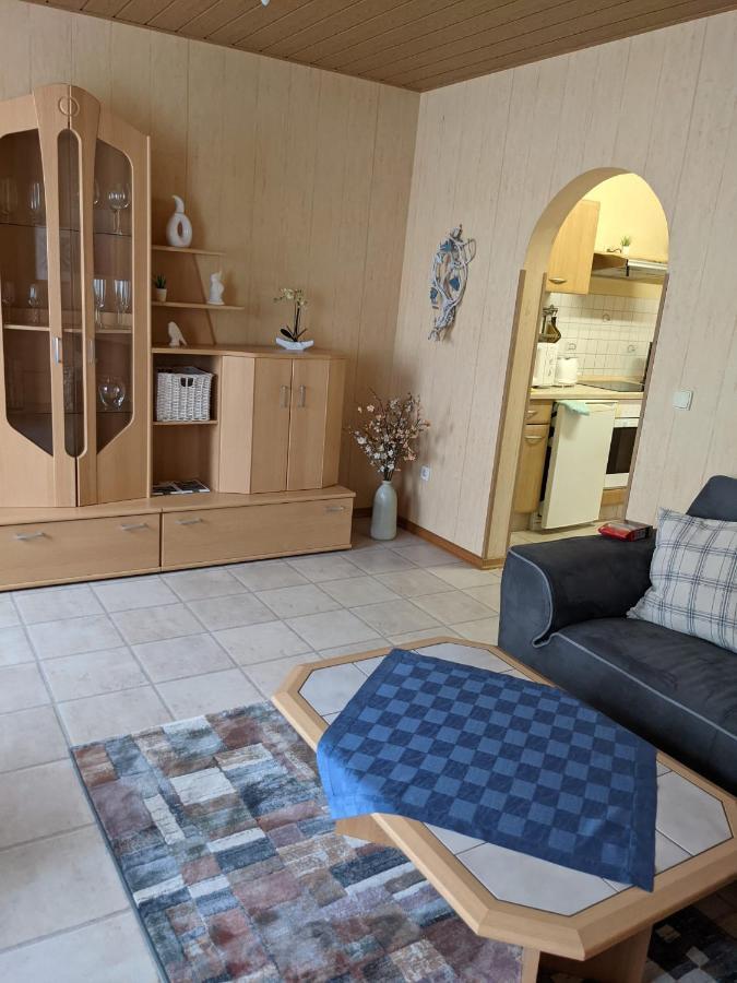 Ferienwohnung Bruss Зарлуї Екстер'єр фото